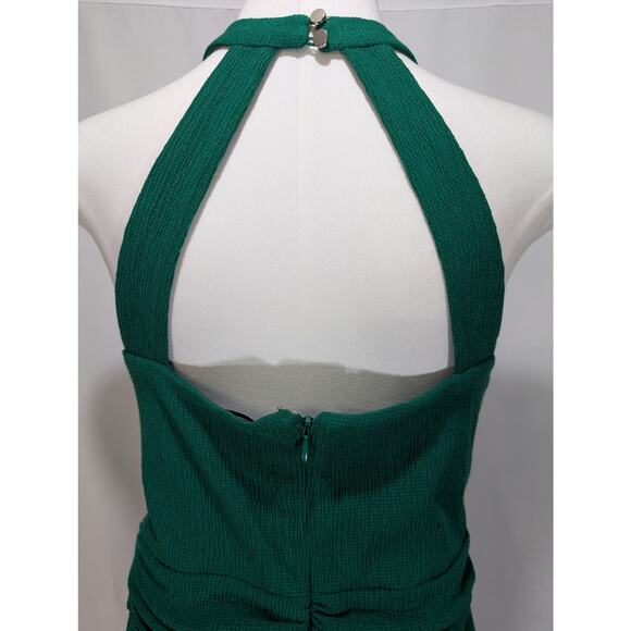 Siena Emerald Green Crinkle Knit Halter Dress
Size 12 – NWT - Picture 6 of 9